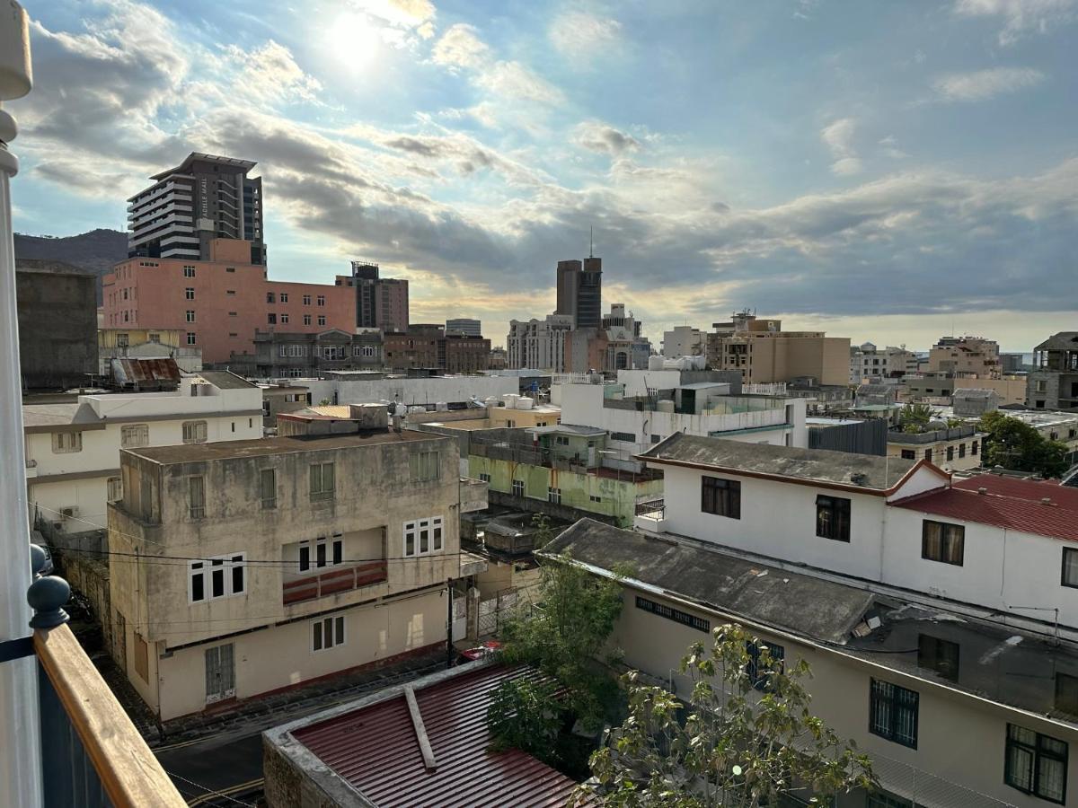 Dauphine Apartment Порт Луи Екстериор снимка