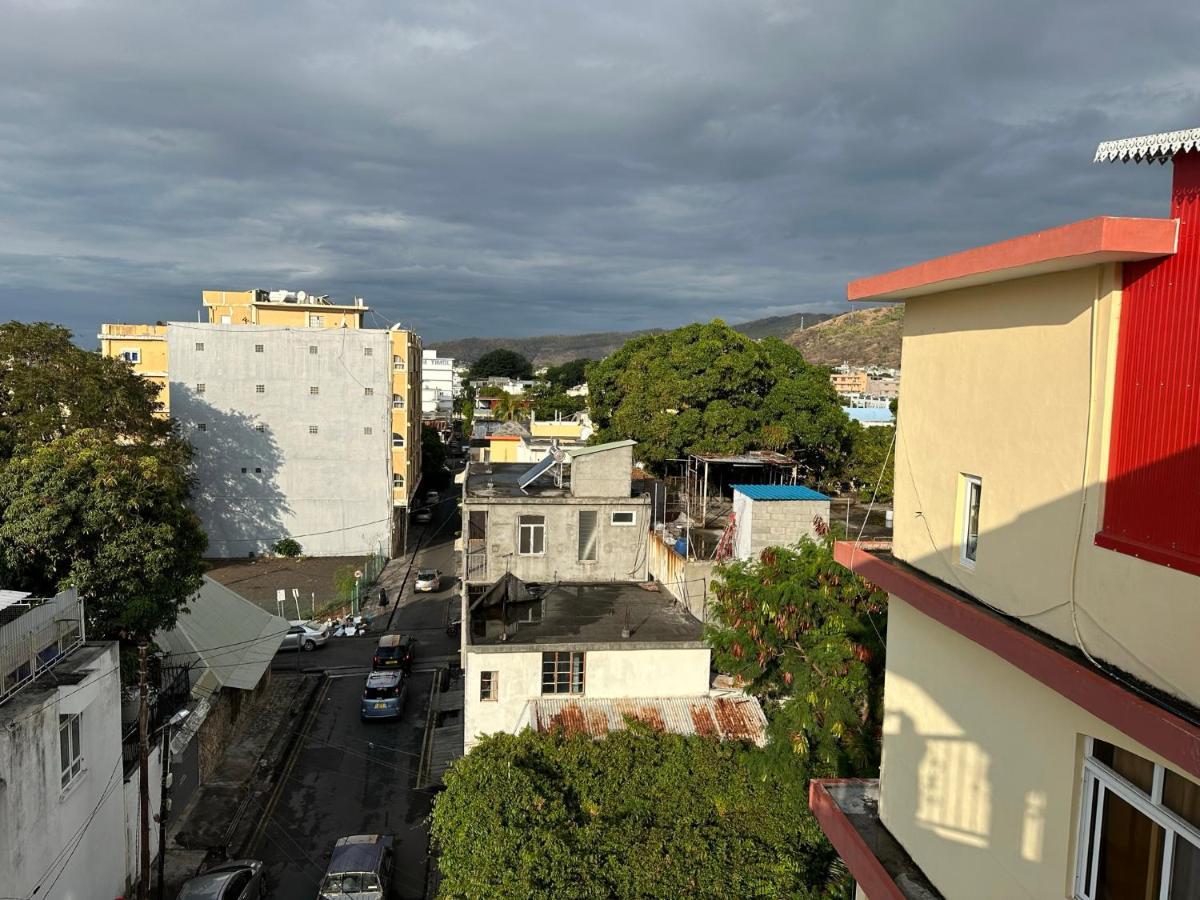 Dauphine Apartment Порт Луи Екстериор снимка